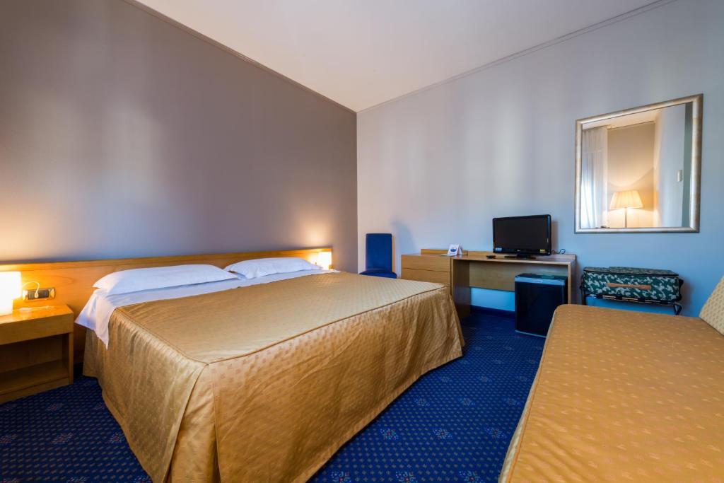 Hotel Terme Vittorio Veneto Habitación foto